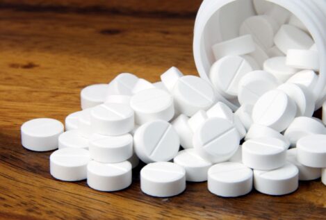 Escherichia Coli: la bacteria que transforma envases de plástico en paracetamol