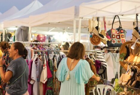 Ocho mercadillos de Cádiz que no te puedes perder este verano: tradición y encanto en cada parada