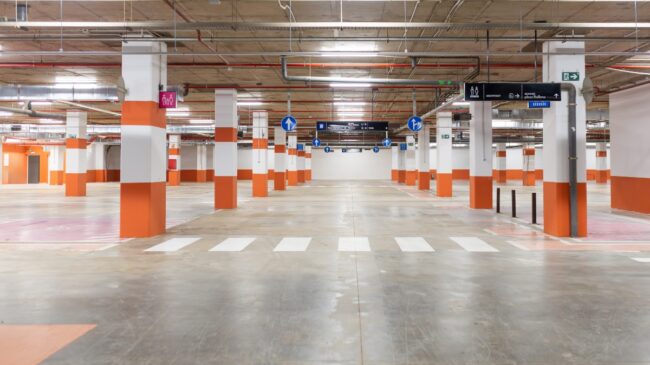 Bonaire habilita las primeras plazas del parking subterráneo ocho meses después de la dana