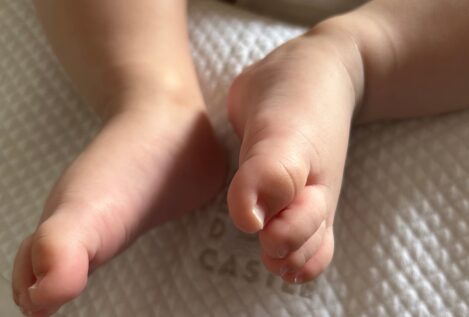 Los nacimientos en España bajan un 38% desde 2008, la tercera mayor caída de la UE