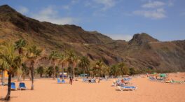 La crisis de Ormuz amenaza los chárter que llevan la mitad del turismo a Baleares y Canarias