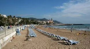 Los datos de los depósitos demuestran que los españoles han gastado menos este verano