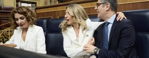 Sumar pide una crisis de Gobierno rápida como única vía para evitar un adelanto electoral