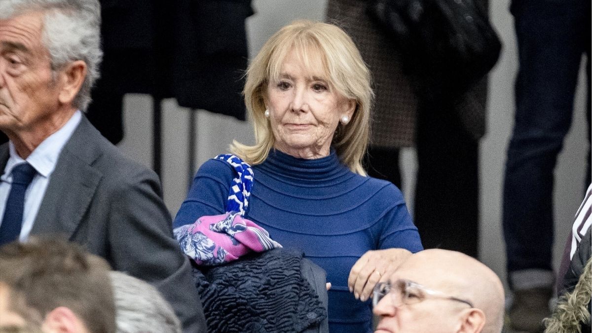 Aguirre insiste a Feijóo en la moción de censura: paralizaría la tramitación de las leyes de Bolaños