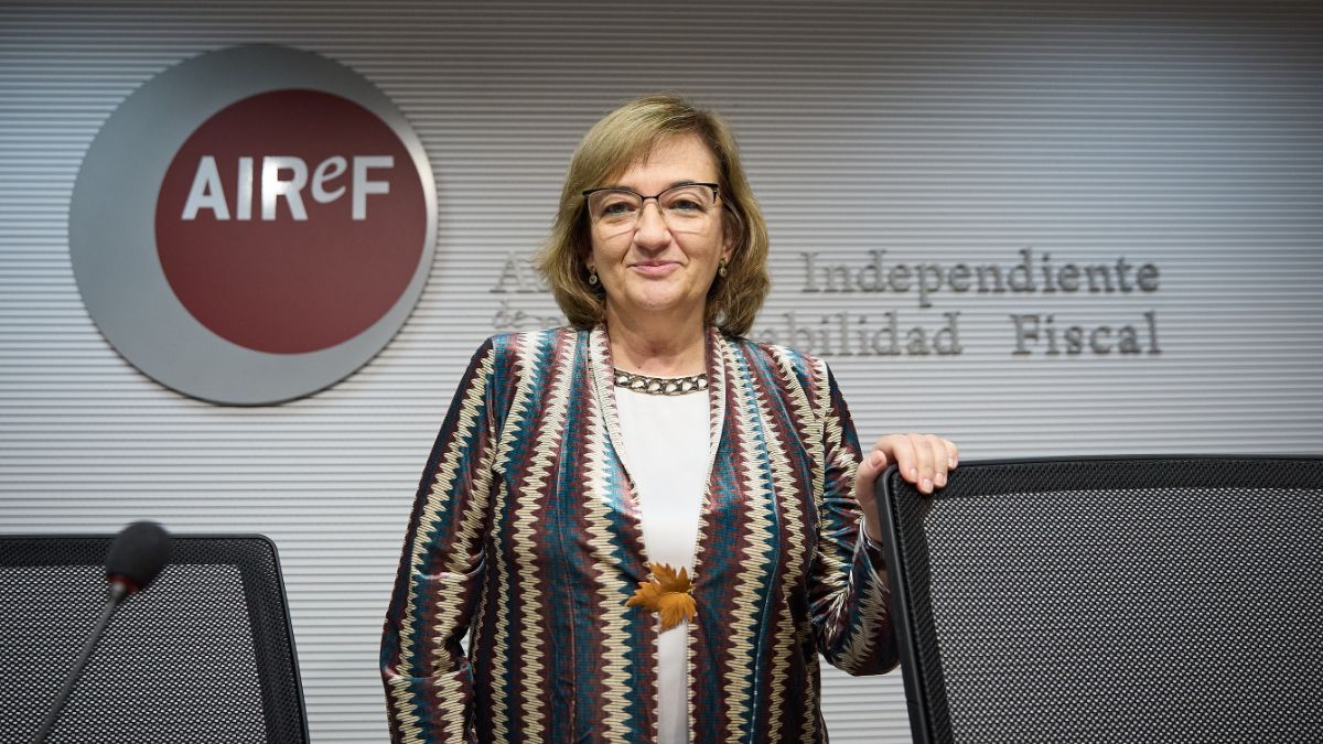 La Airef mantiene en el 2,3% su previsión para el PIB este año y mejora al 2,7% la del déficit