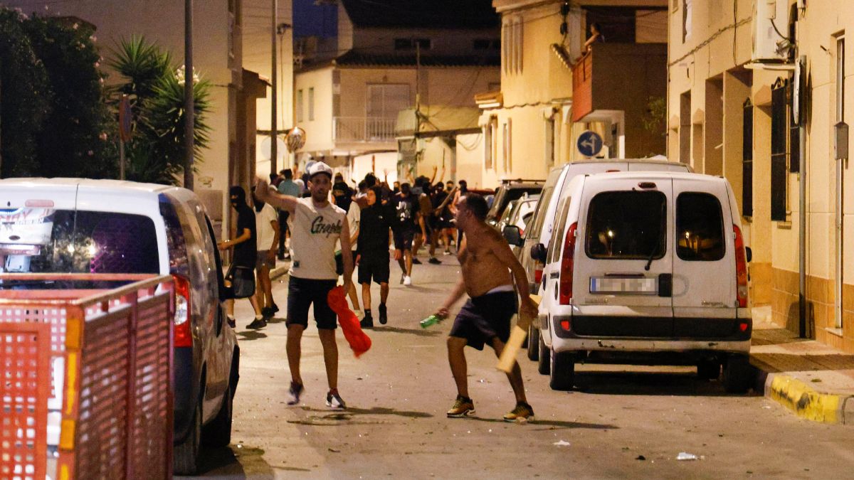 Sumar e IU acusan a Vox de alentar los ataques «racistas» en Torre Pacheco