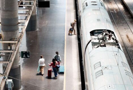 Caos en Renfe: retrasos de varias horas en la línea entre Madrid y Andalucía