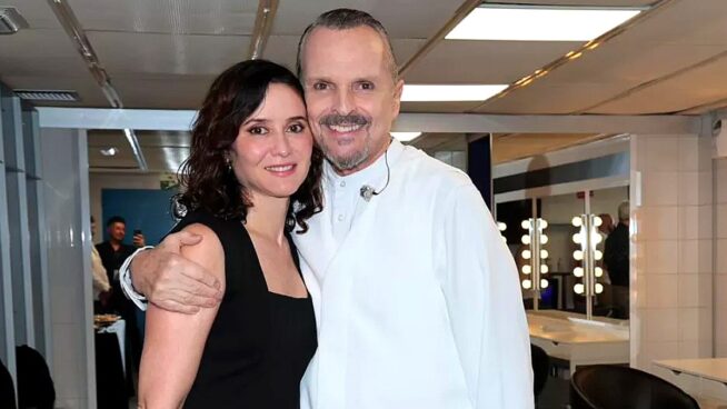 Isabel Díaz Ayuso y Miguel Bosé, ¿amigos o simplemente relación de conveniencia?