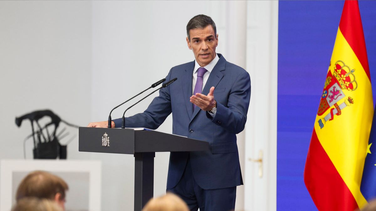 Sánchez, en el balance del curso: «Este país funciona y tenemos las calles más seguras»