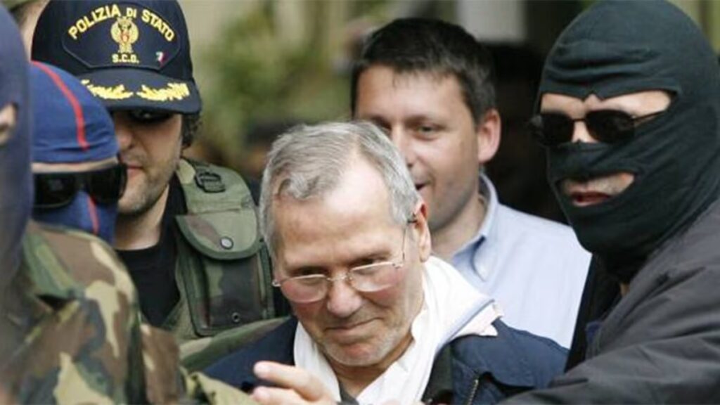 Bernardo Provenzano en el momento de su detención