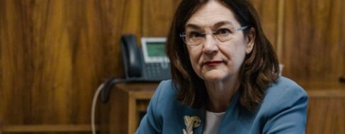 La CNMC usa una directiva que no está vigente para que las eléctricas paguen el apagón