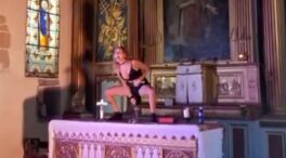 La monologuista podemita que se masturba con crucifijos