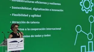El Puerto de Valencia defiende el contrato con Ineco pero no explica por qué se ocultó