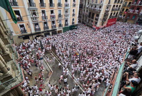 Pamplona da inicio a los Sanfermines con un chupinazo marcado por el lema «Palestina libre»