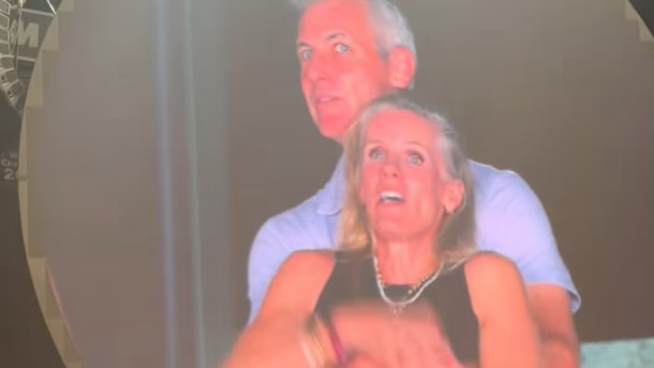 Dimite el CEO de Astronomer, Andy Byron, tras el vídeo viral en un concierto de Coldplay