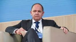 David Vegara eleva por una herencia su cartera de acciones del Sabadell en plena opa