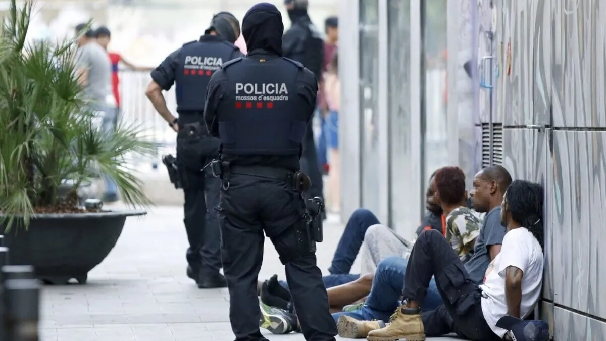 Los datos rebaten al Gobierno: los extranjeros delinquen 2,5 veces más que los españoles