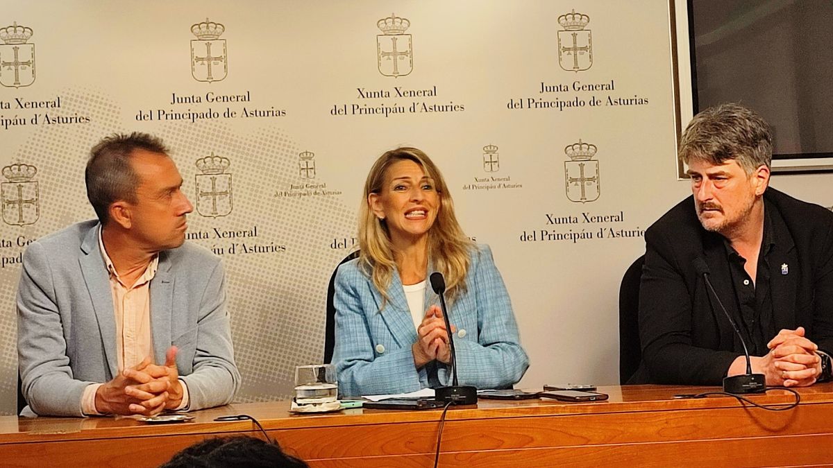Díaz muestra el apoyo del Gobierno a las ‘Seis de La Suiza’ y asegura que tramitará su indulto