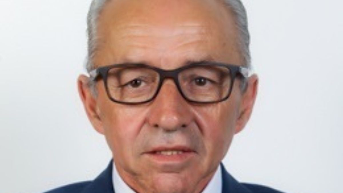 Muere el exsenador zamorano del PP Dionisio García Carnero