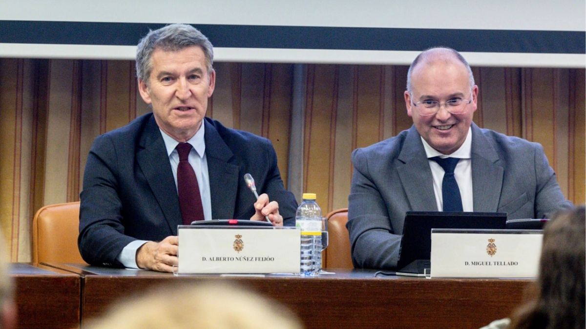 Feijóo encarga a Tellado sondear a los socios de Sánchez para una moción de censura