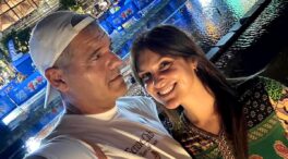 Frank Cuesta abandona Tailandia tras dos décadas y pone rumbo a Australia con su novia