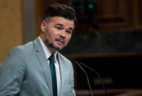 Rufián enfada a Podemos y Bildu por «filtrar» el plan secreto de coalición