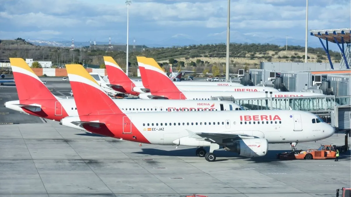 Facua denuncia a Iberia por «engañar» a los pasajeros afectados por ‘overbooking’