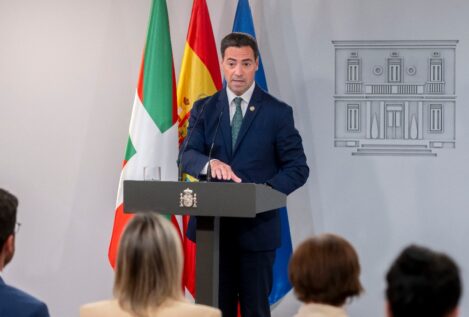 Pradales exige a Sánchez un compromiso con la «ejemplaridad» ante la corrupción