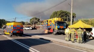 El incendio del sur de Ávila se cobra la vida de un trabajador en un accidente de tráfico