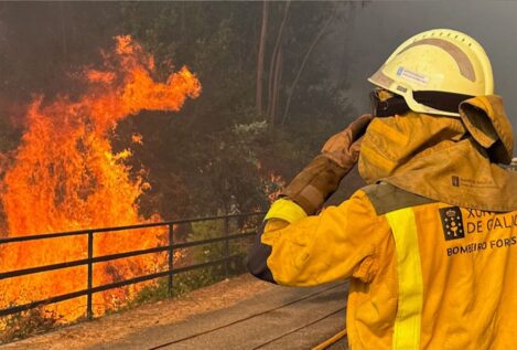 Un incendio en A Cañiza (Pontevedra), con la UME movilizada, afecta ya a 200 hectáreas