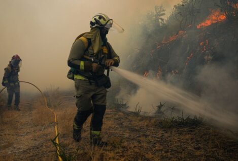 España reduce un 35% los incendios forestales en una década, pero son más incontrolables