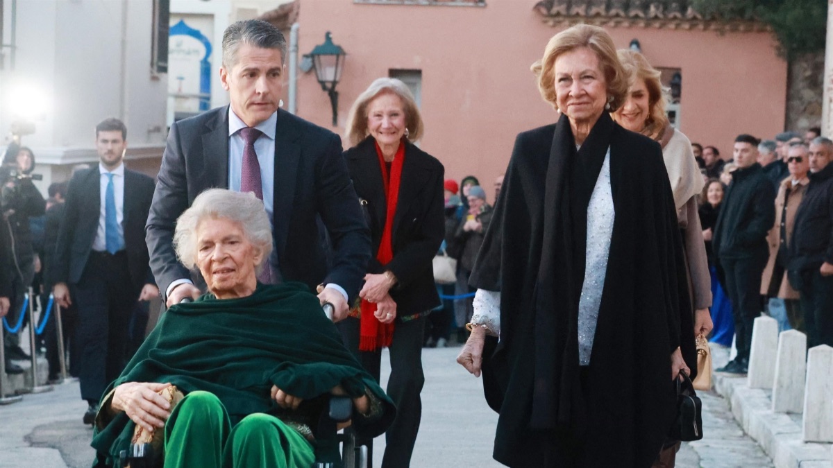 Irene de Grecia, en el punto de mira a sus 83 años: más debilitada y Sofía, muy angustiada