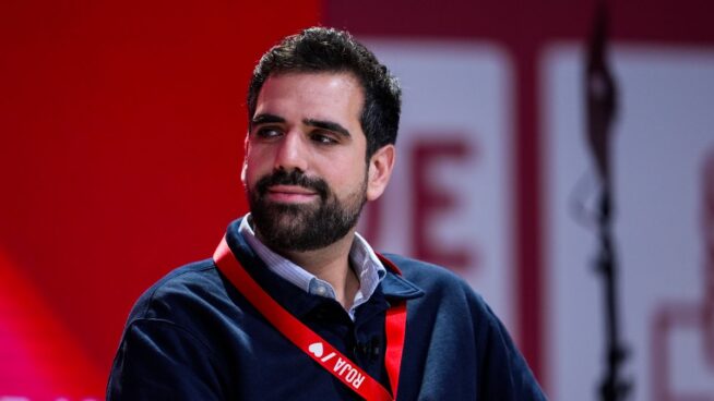 El PSOE formará a jóvenes militantes contra la desinformación ante el «aluvión de noticias falsas»