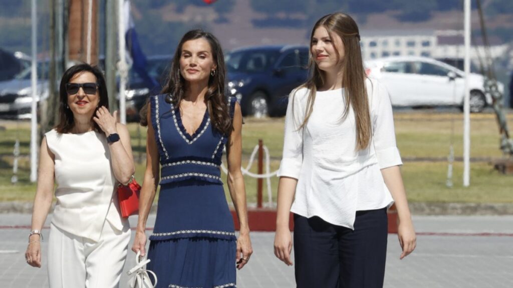 Letizia infanta Sofía look Marín