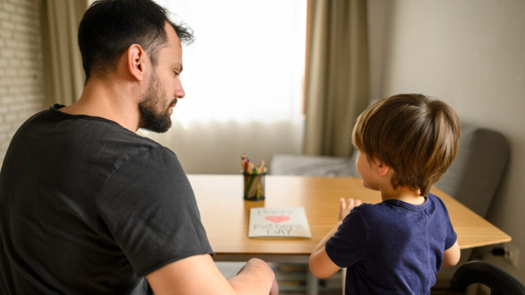 ley-hielo-padre-hijo-educacion