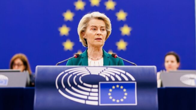 Von der Leyen supera la moción de censura con el apoyo del PPE, Socialistas y liberales