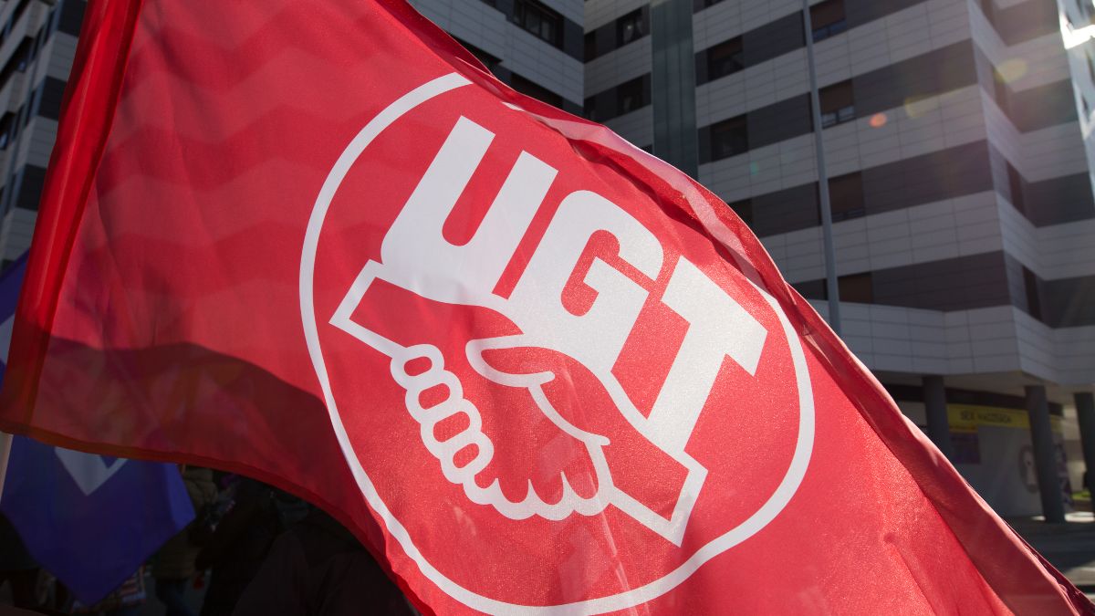 UGT denuncia el «acoso» que sufren los periodistas por parte de «falsos informadores»