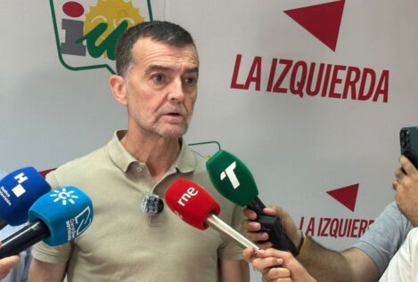 El líder de Izquierda Unida cree que se ha reconectado el bloque de investidura