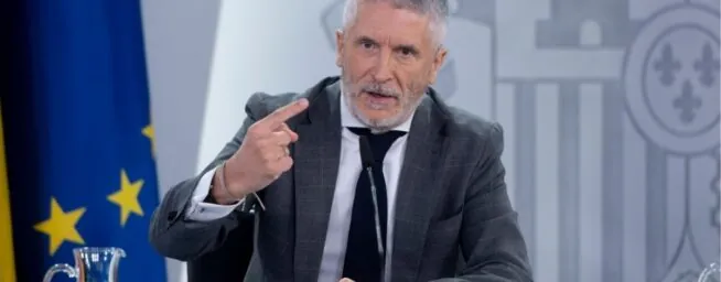 Marlaska se gastó 8.000 euros en el vuelo para ir a ver la final de Roland Garros de Alcaraz