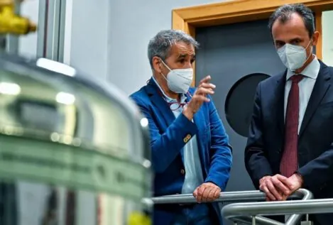 Derroche de fondos públicos en el CSIC: cuatro millones en un microscopio que nunca funcionó