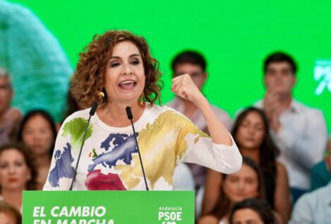 Montero se niega a entregar el Gobierno al PP: «Nos repugna más que a nadie la corrupción»