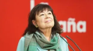 Anticorrupción pide al juez citar como testigo a Cristina Narbona por el 'caso Leire Díez'