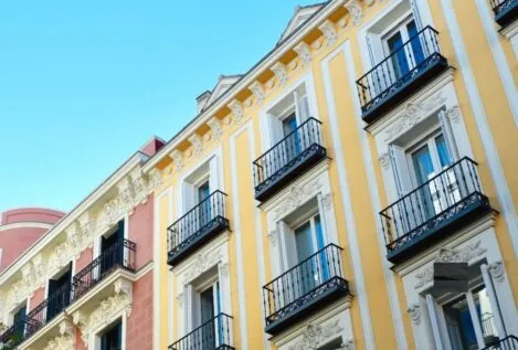 Orientación, aislamiento, altura, ventanas… ¿Está su vivienda adaptada al calor?
