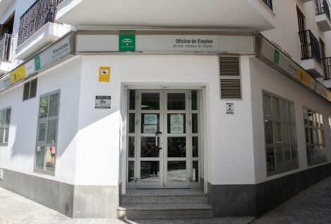 La Junta de Andalucía echará a 23 enchufados que llevaban 14 años trabajando sin titulación