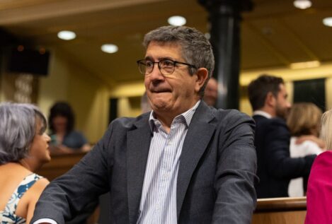 Patxi López «estudió Ingeniería Industrial» pero abandonó la carrera a los 28 años sin terminarla