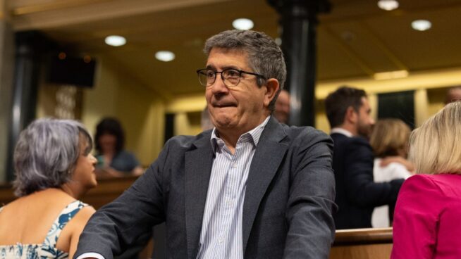 Patxi López «estudió Ingeniería Industrial» pero abandonó la carrera a los 28 años sin terminarla