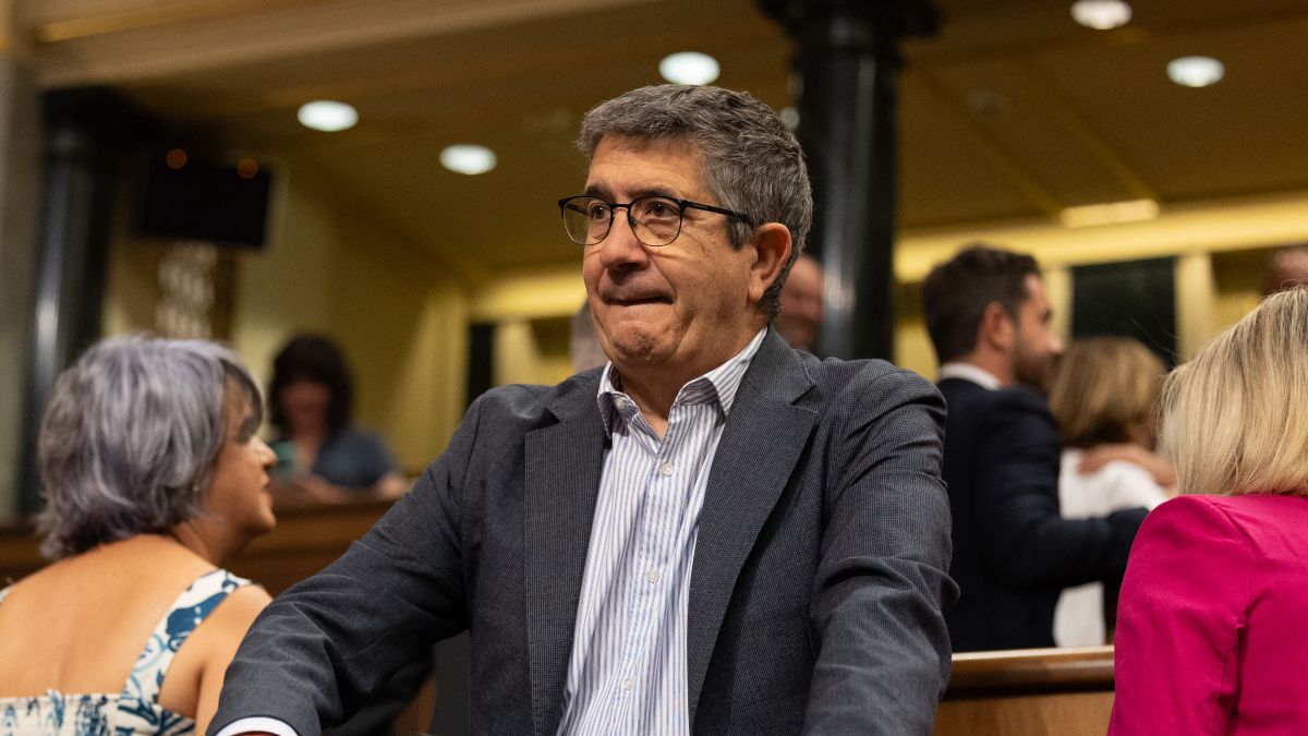 Patxi López «estudió Ingeniería Industrial» pero abandonó la carrera a los 28 años sin terminarla