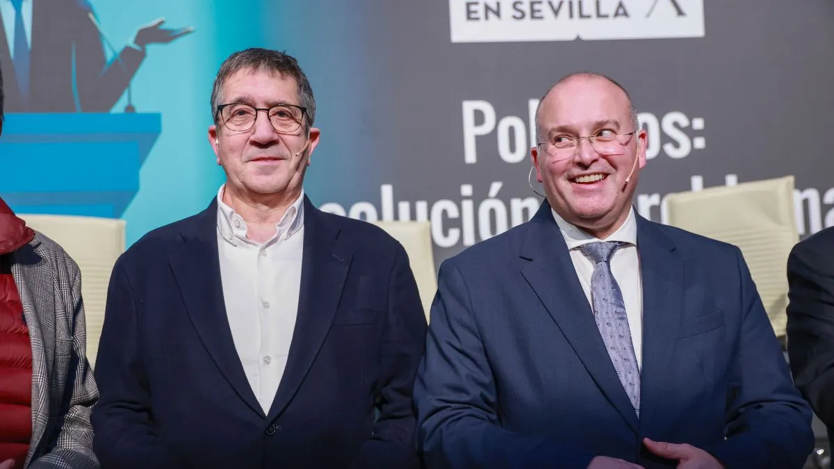 El PP exige a Patxi López, Óscar Puente y Pilar Bernabé que «enseñen los títulos» o dimitan