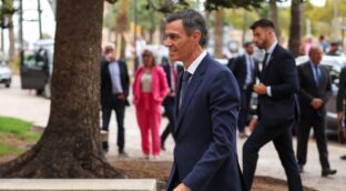 Pedro Sánchez sigue defendiendo al fiscal general del Estado: «Creemos en su inocencia»