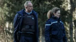 'Misterioso asesinato en la montaña': comedia negra con oso y un montón de cadáveres